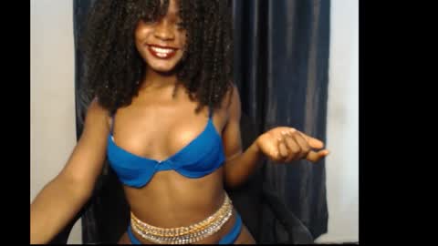 leah online show from 12/21/25, 05:53