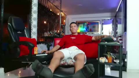 damyan_2003 online show from 10/27/25, 02:04