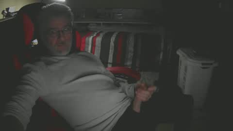 Snapshot of dan137111 chatting on 03/23/26, 10:30 dan137111 online show from 03/23/26, 10:30