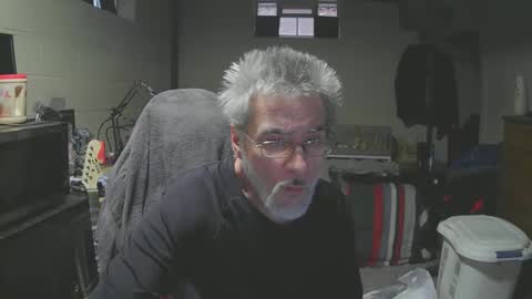 Snapshot of dan137111 chatting on 03/31/26, 11:32 dan137111 online show from 03/31/26, 11:32