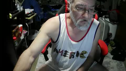 Snapshot of dan137111 chatting on 05/26/26, 02:46 dan137111 online show from 05/26/26, 02:46