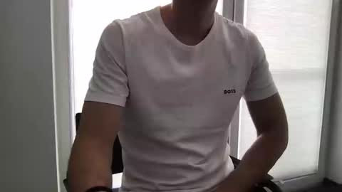 Snapshot of dan9357 chatting on 04/03/26, 11:19 dan9357 online show from 04/03/26, 11:19