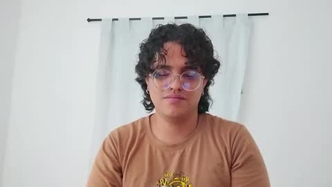 Diane Blosson online show from 02/07/26, 01:42