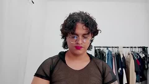 Diane Blosson online show from 02/25/26, 01:04