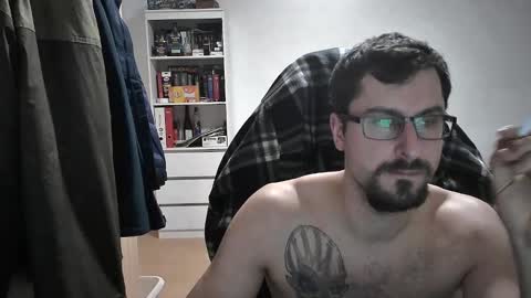 Snapshot of dan_the_man405 chatting on 01/12/25, 07:10 King Dan online show from 01/12/25, 07:10