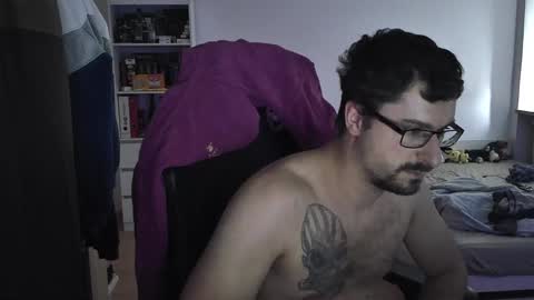 Snapshot of dan_the_man405 chatting on 02/07/25, 02:37 King Dan online show from 02/07/25, 02:37