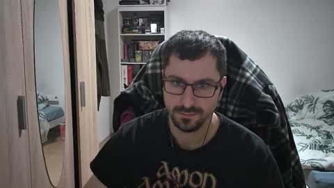 Snapshot of dan_the_man405 chatting on 11/07/25, 09:37 King Dan online show from 11/07/25, 09:37