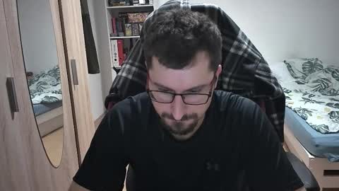 Snapshot of dan_the_man405 chatting on 11/14/25, 08:29 King Dan online show from 11/14/25, 08:29