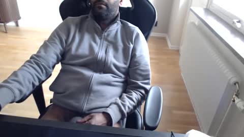 dan_the_man43 online show from 05/17/26, 03:52