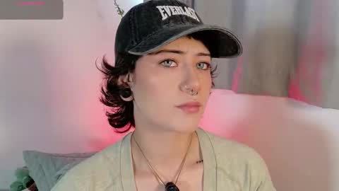 Bluemoon online show from 11/14/25, 05:44