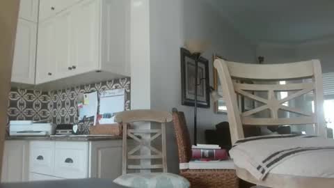 Snapshot of dan_va chatting on 01/26/25, 01:36 Dan online show from 01/26/25, 01:36