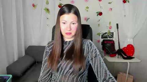 Dana Dom online show from 02/11/26, 01:54