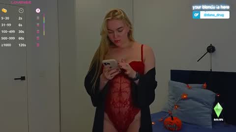 Dana online show from 10/13/25, 06:41