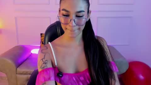 Snapshot of dana_paula chatting on 09/21/25, 07:48 dana_paula online show from 09/21/25, 07:48