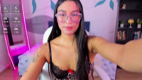 Snapshot of dana_paula chatting on 09/30/25, 02:22 dana_paula online show from 09/30/25, 02:22