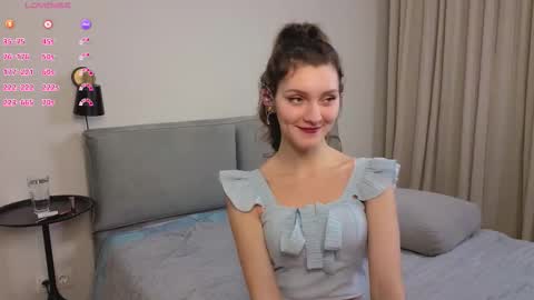 Snapshot of danaaddams chatting on 11/27/25, 08:55 danaaddams online show from 11/27/25, 08:55