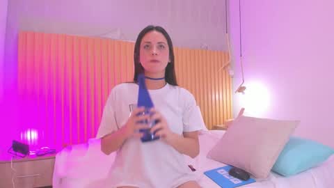 Snapshot of danaalamiri chatting on 09/28/25, 08:25 danaalamiri online show from 09/28/25, 08:25