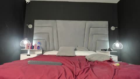    online show from 12/24/24, 03:38