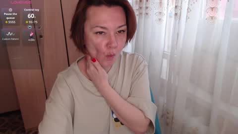 danbie_leen online show from 05/08/26, 11:04