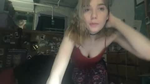 Snapshot of danceissexisbeauty2 chatting on 04/29/26, 12:48 Your submissive patient online show from 04/29/26, 12:48