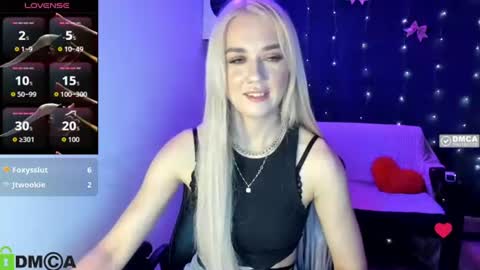 dances_queen online show from 06/27/26, 07:13