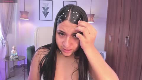 Dandara   online show from 11/03/25, 07:04