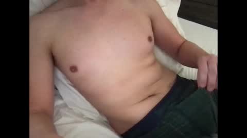 Snapshot of dane90193012345 chatting on 01/19/26, 04:11 dane online show from 01/19/26, 04:11