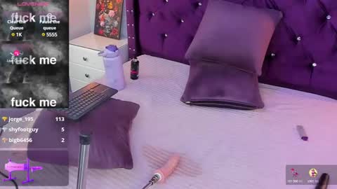 Daniela online show from 01/05/25, 02:41