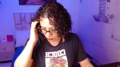 Snapshot of daneshka_naughty chatting on 11/20/25, 01:06 DANESHKA online show from 11/20/25, 01:06