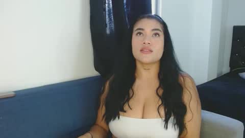 Snapshot of danessa_cruz chatting on 10/09/25, 08:40 Danessa online show from 10/09/25, 08:40