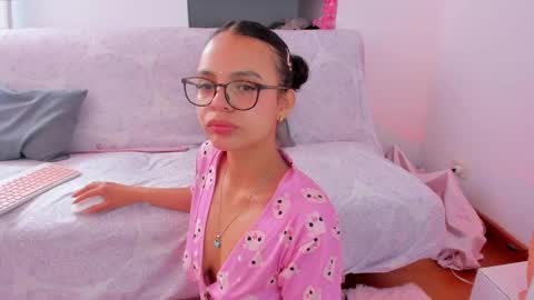 Danesa online show from 05/12/26, 05:21