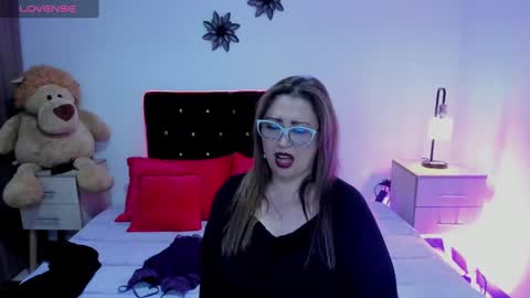 danevagw online show from 12/27/24, 10:26