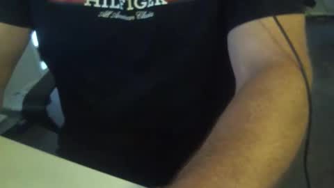 Snapshot of dangirth78 chatting on 01/09/26, 05:37 dangirth78 online show from 01/09/26, 05:37