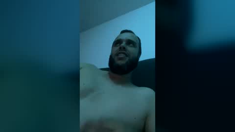 Snapshot of dangonroj87 chatting on 07/09/26, 01:31 dangonroj87 online show from 07/09/26, 01:31