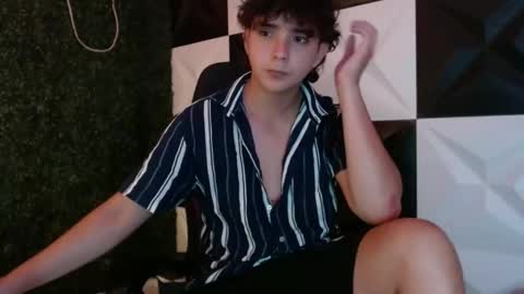 dani_cumboy online show from 02/14/25, 03:00