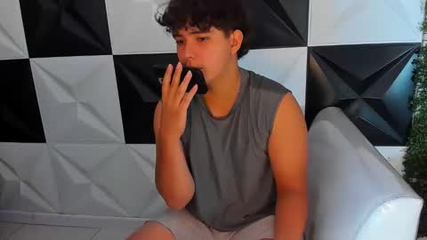 dani_cumboy online show from 10/19/25, 02:40