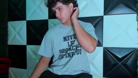 dani_cumboy online show from 12/18/25, 02:45