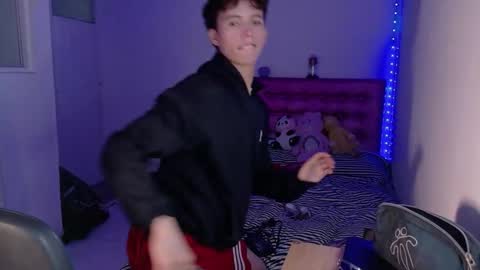 Snapshot of dani_dancer chatting on 02/09/26, 01:09 Dani Dancer online show from 02/09/26, 01:09