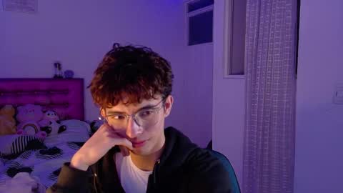 Snapshot of dani_dancer chatting on 03/01/26, 04:58 Dani Dancer online show from 03/01/26, 04:58