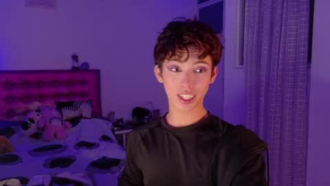 Snapshot of dani_dancer chatting on 03/10/26, 02:16 Dani Dancer online show from 03/10/26, 02:16