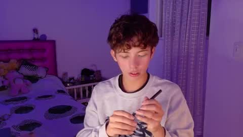 Snapshot of dani_dancer chatting on 03/10/26, 11:32 Dani Dancer online show from 03/10/26, 11:32