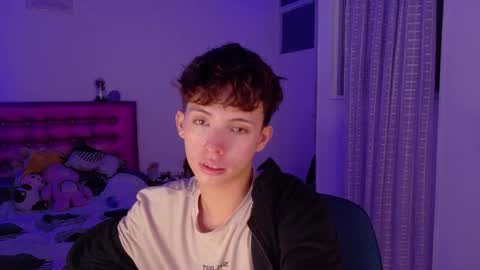 Snapshot of dani_dancer chatting on 03/13/26, 01:01 Dani Dancer online show from 03/13/26, 01:01