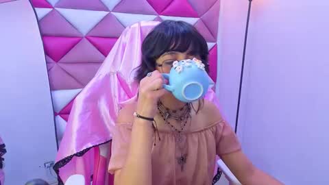 Snapshot of dani_dream chatting on 02/11/26, 02:33 dani_dream online show from 02/11/26, 02:33