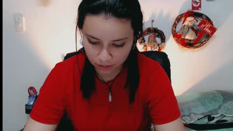 Snapshot of dani_jocelyn chatting on 12/27/24, 11:31 dani y jocelyn online show from 12/27/24, 11:31