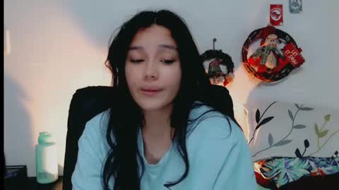 Snapshot of dani_jocelyn chatting on 12/28/24, 09:30 dani y jocelyn online show from 12/28/24, 09:30