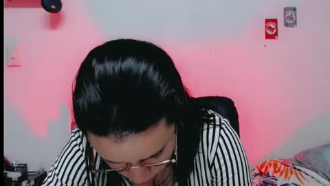 Snapshot of dani_jocelyn chatting on 01/09/25, 08:01 dani y jocelyn online show from 01/09/25, 08:01