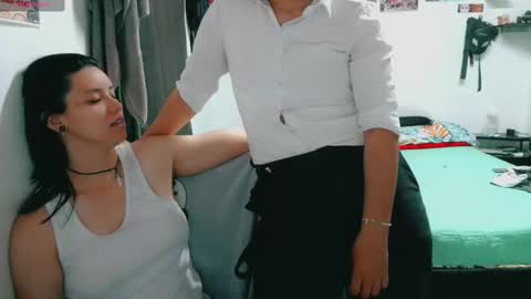 Snapshot of dani_jocelyn chatting on 10/04/25, 07:12 dani y jocelyn online show from 10/04/25, 07:12