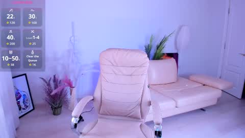 dani_kittys online show from 04/30/26, 08:53