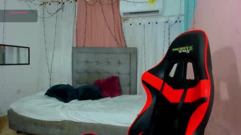 Snapshot of dani_lue chatting on 01/06/26, 01:15 dani_lue online show from 01/06/26, 01:15