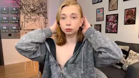 Snapshot of dani_mur chatting on 01/16/26, 08:13 Daniel online show from 01/16/26, 08:13